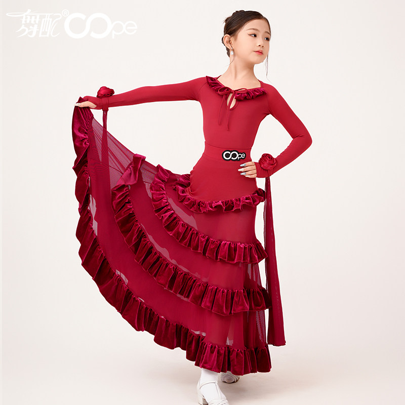 oope舞配女2024秋冬新款摩登服