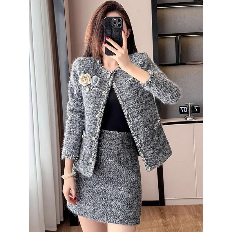 MONLOUVE秋冬装搭配一整套高级感名媛小香风修身外套半身包臀裙两