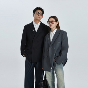 解构垫肩西装 PMET 可拆胸针多排扣设计小众高级感休闲西服外套男