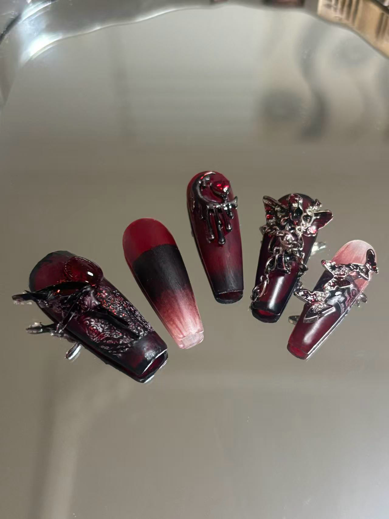 暗血荆棘 山黛序原创手工穿戴甲暗黑风酷辣高级显白重工美甲