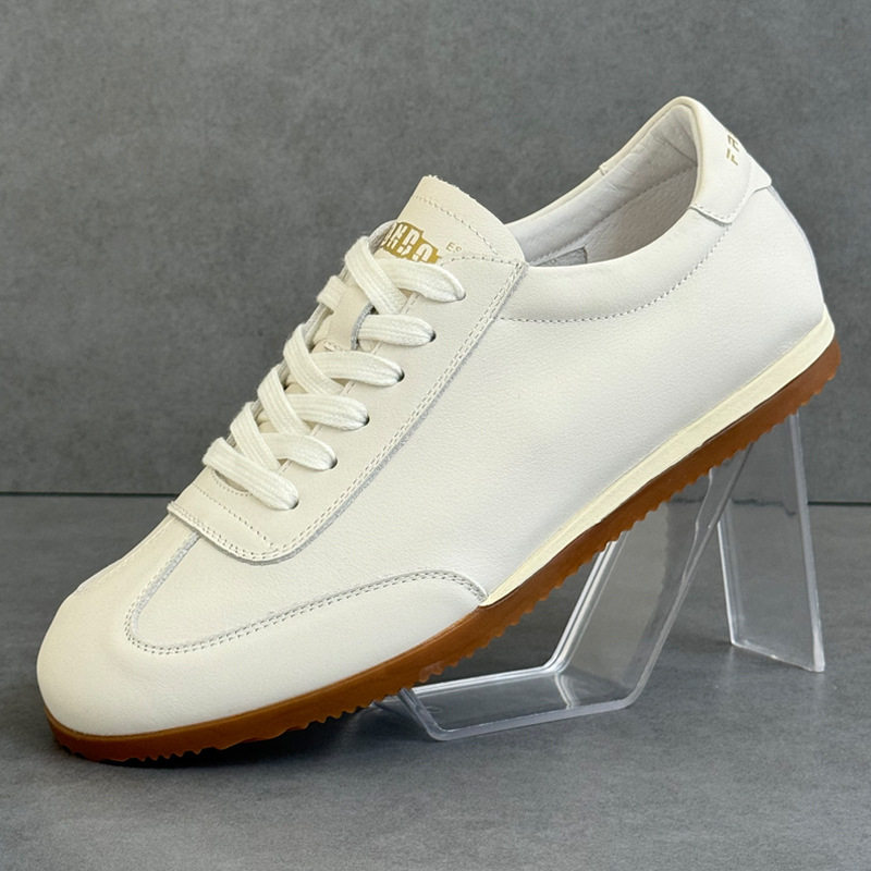 高档男士2025秋季新款德训鞋真皮圆头小白鞋软底阿甘鞋牛筋休闲鞋