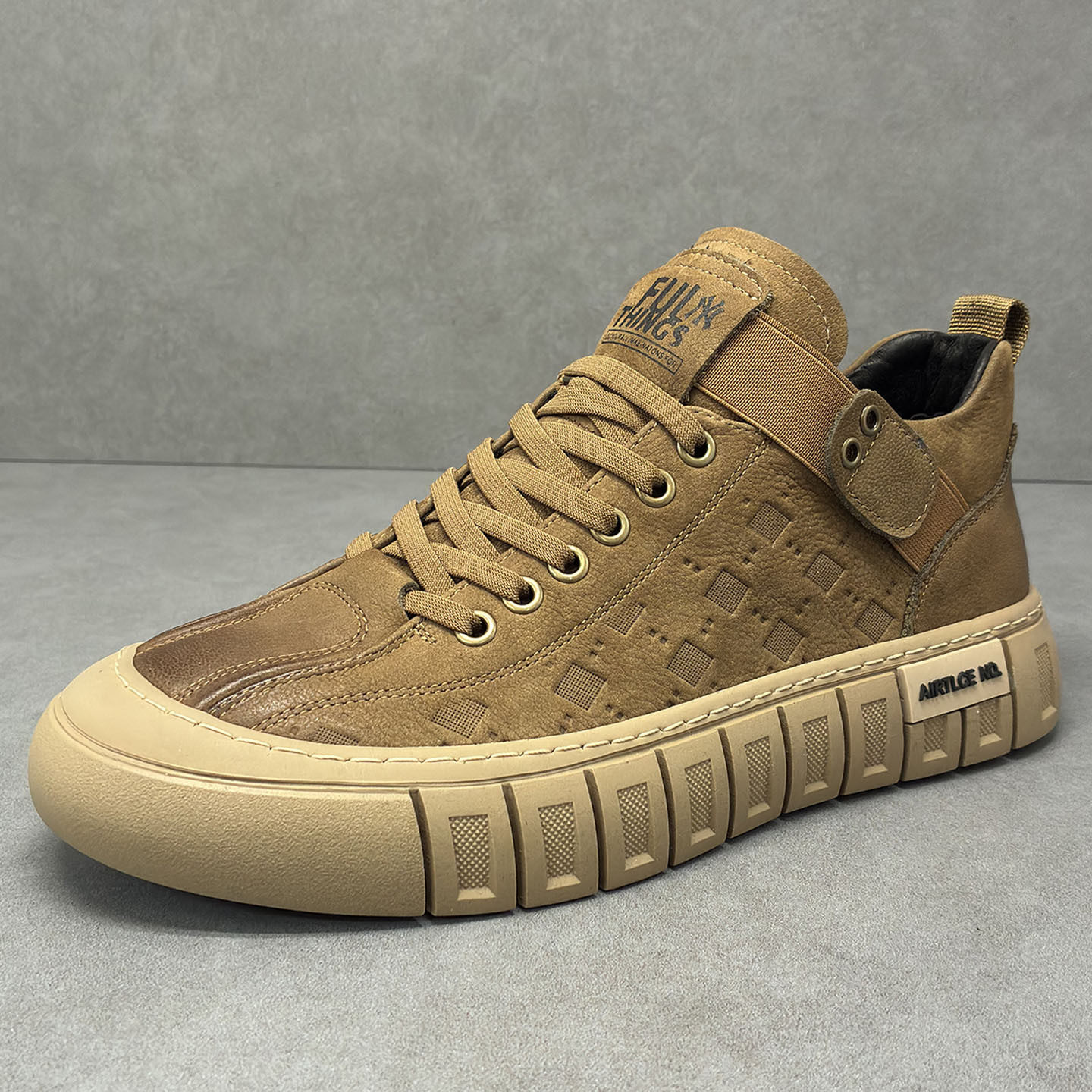 高端男士2025冬季新款男鞋真皮休闲鞋加绒保暖厚底板鞋高帮马丁靴