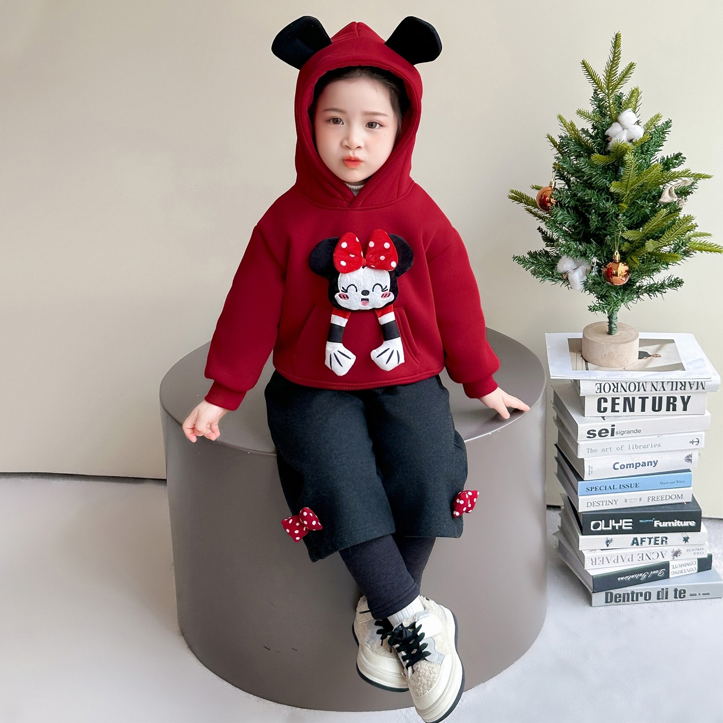 女童冬季卡通连帽卫衣套装2025女宝宝加绒加厚保暖洋气休闲两件套