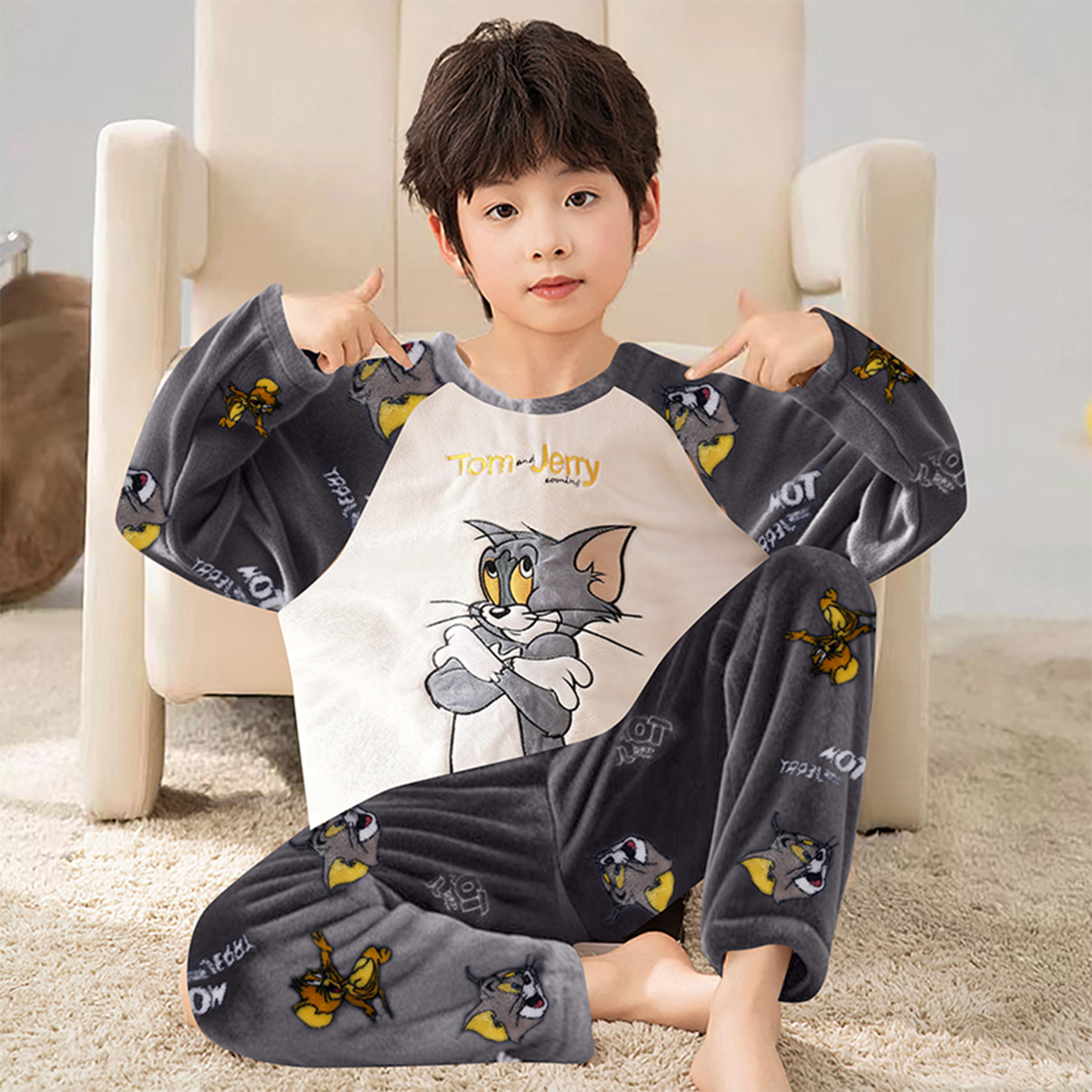 男童珊瑚绒秋冬装猫和老鼠家居服