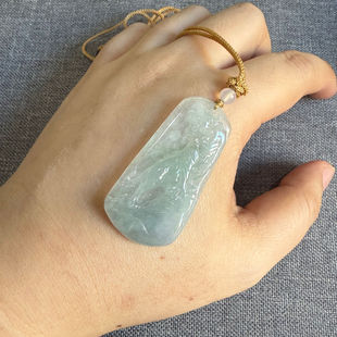 冰种上山虎翡翠吊坠 天然缅甸A货生肖玉虎挂件十二生肖男女款礼物