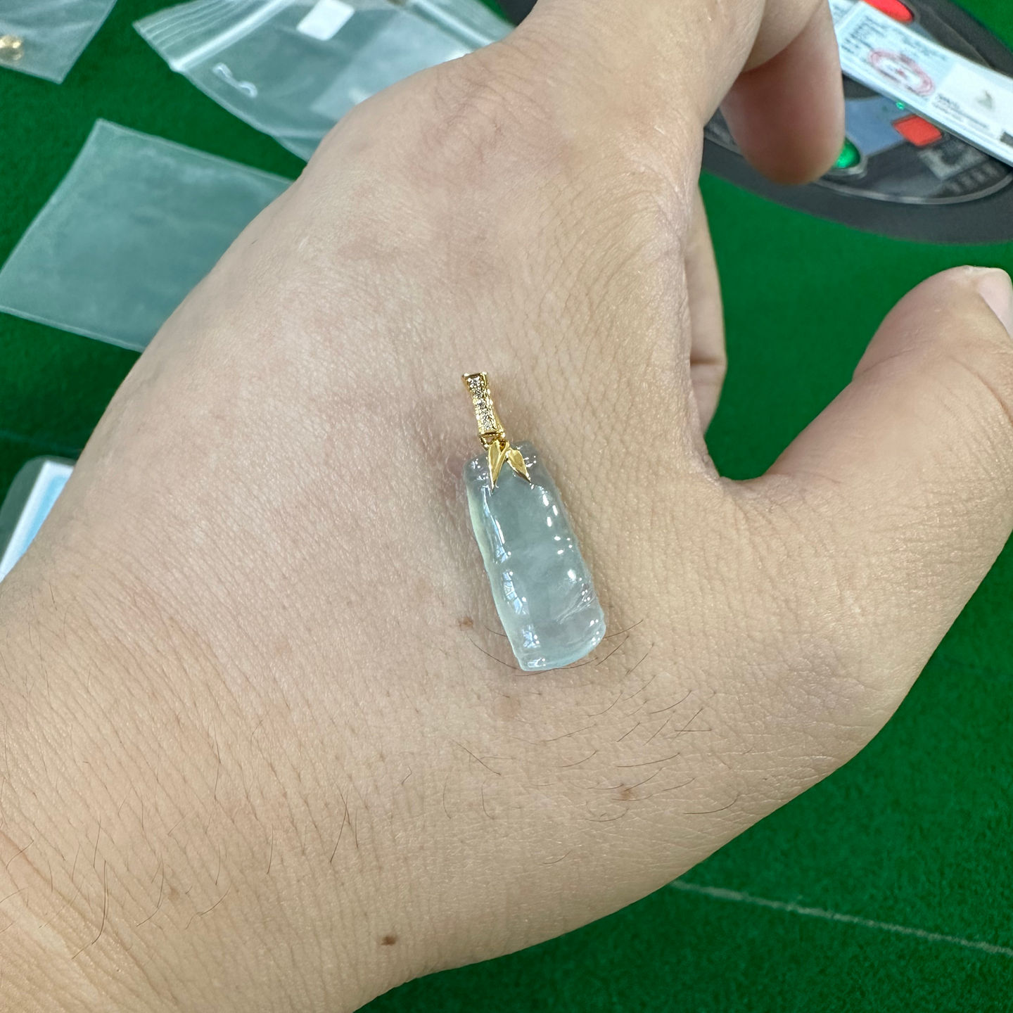 玻璃种竹子翡翠吊坠 天然缅甸A货 节节高升挂件 18K黄金镶钻扣头