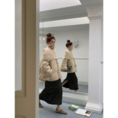 SourceWithU 汉南洞欧尼 白鸭绒可拆卸围脖面包服女卡其色羽绒服