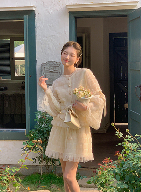 SourceWithU fairytale. 仙女bi入重工纱纱上衣半裙可甜女神套装