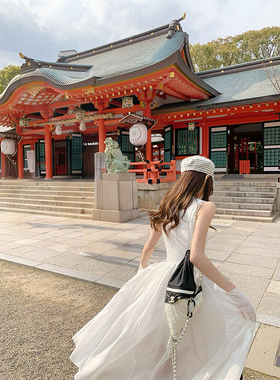 SourceWithU 独自旅行 85天丝温柔小香刺绣口袋背心裙蕾丝连衣裙