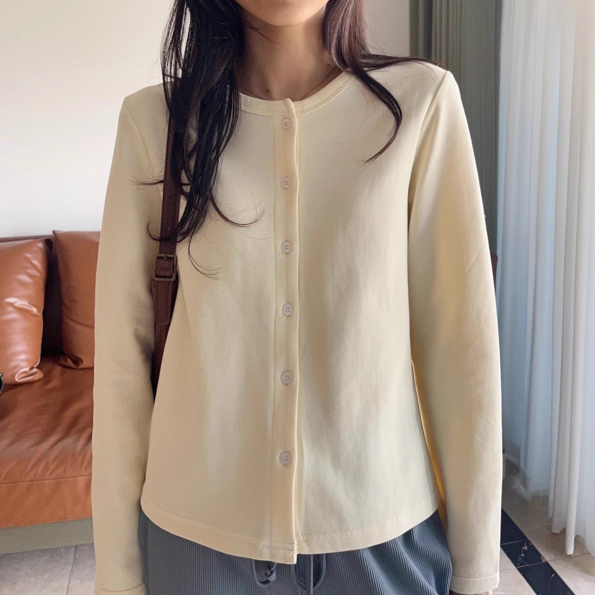 修身保暖外套短款单排扣韩版长袖百搭大圆领上衣杏色小开衫T恤女,女装/女士精品,毛针织衫,淘宝优惠券,粉丝福利购,淘宝优惠卷