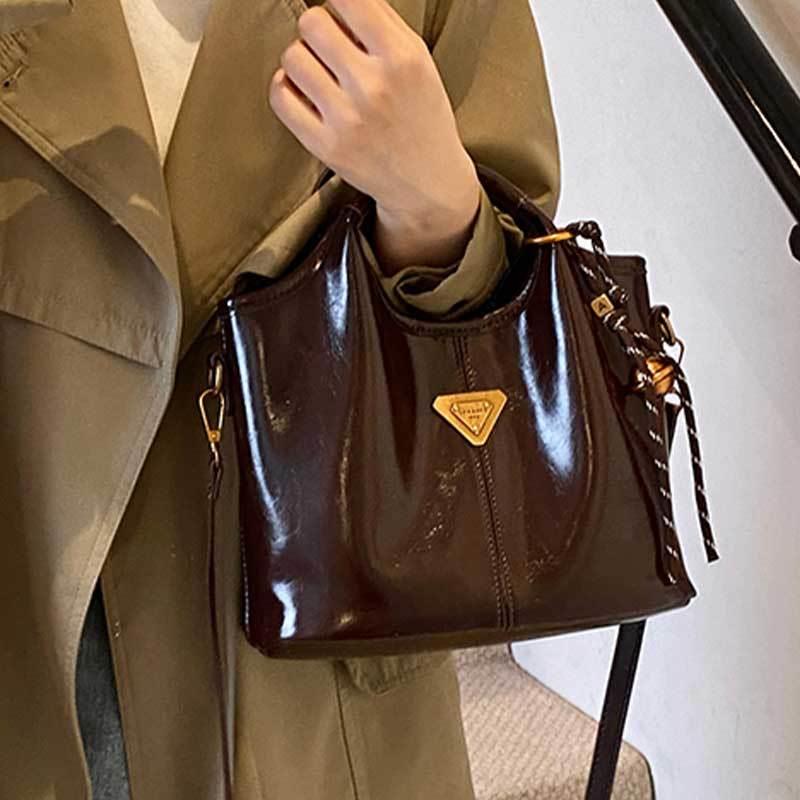 Lee Vsasi时尚手拎油蜡皮小方包女韩版ins潮流百搭单肩包2025高级