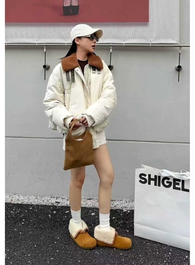 秒发诗歌兰89690时髦个性设计感羊羔毛翻领白鸭绒羽绒服女2025冬