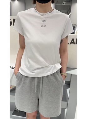 秒发诗歌兰58111百搭时尚白色短款字母显瘦短袖上衣女25夏季新款