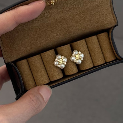 轻奢珍珠花朵耳钉女金色高级感小众设计耳环气质耳饰