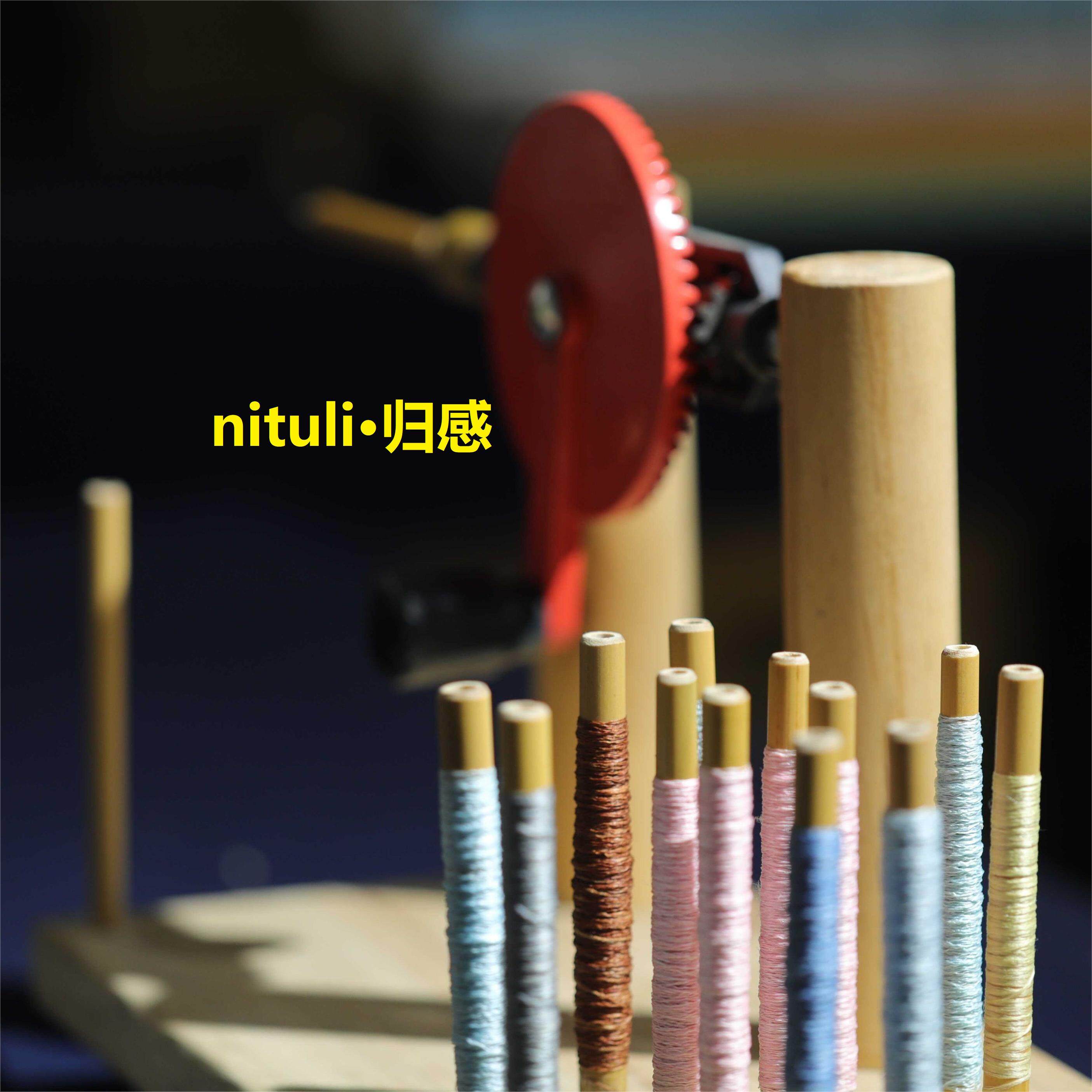 比纺锤容易纺线的桌面纺线器 手工纺线合股并线器 纺线织布机