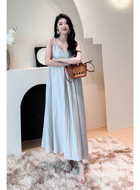 诗凡黎山本风淡人灰色v领吊带连衣裙无袖中长裙女伊芙丽outlets店