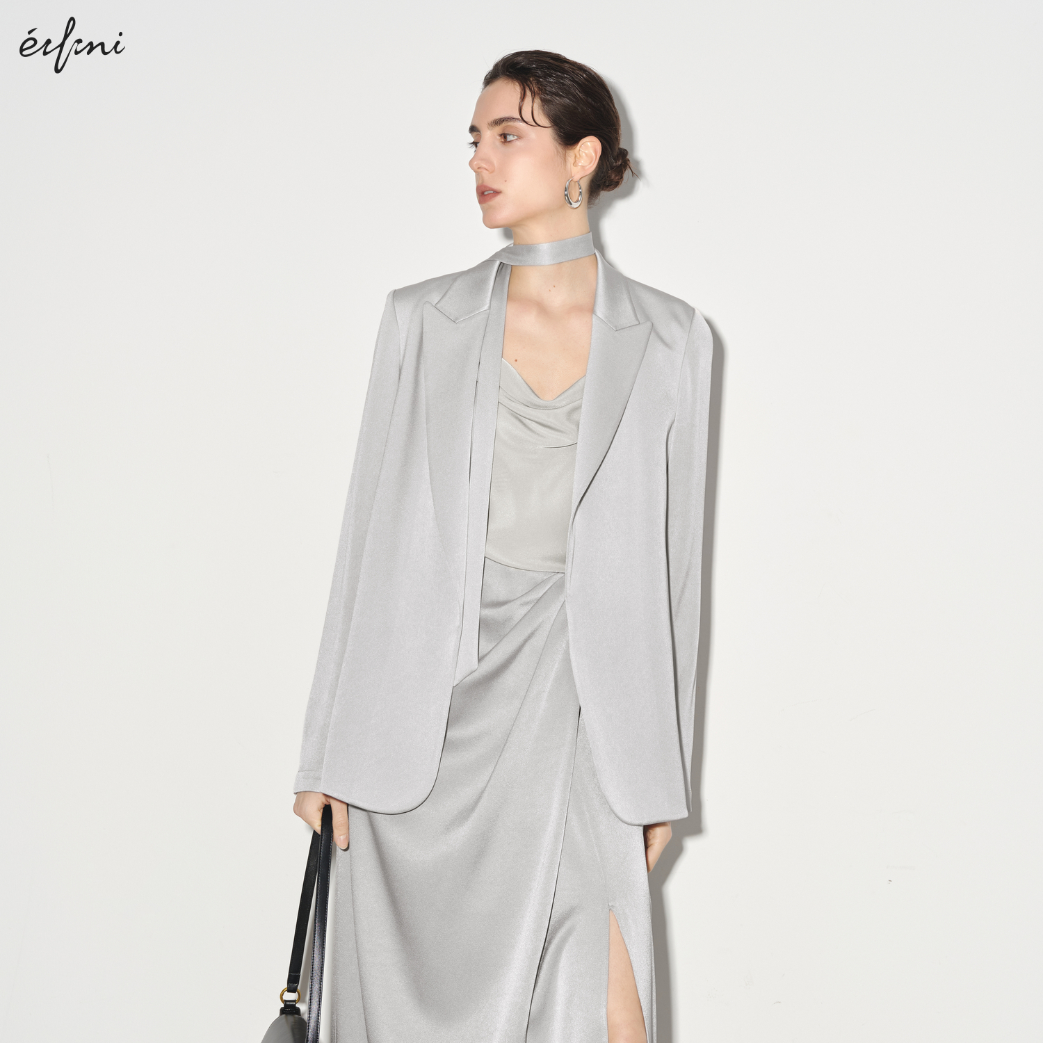 伊芙丽outlets店高智通勤轻奢醋纤烟灰色西装外套西服春夏上装女