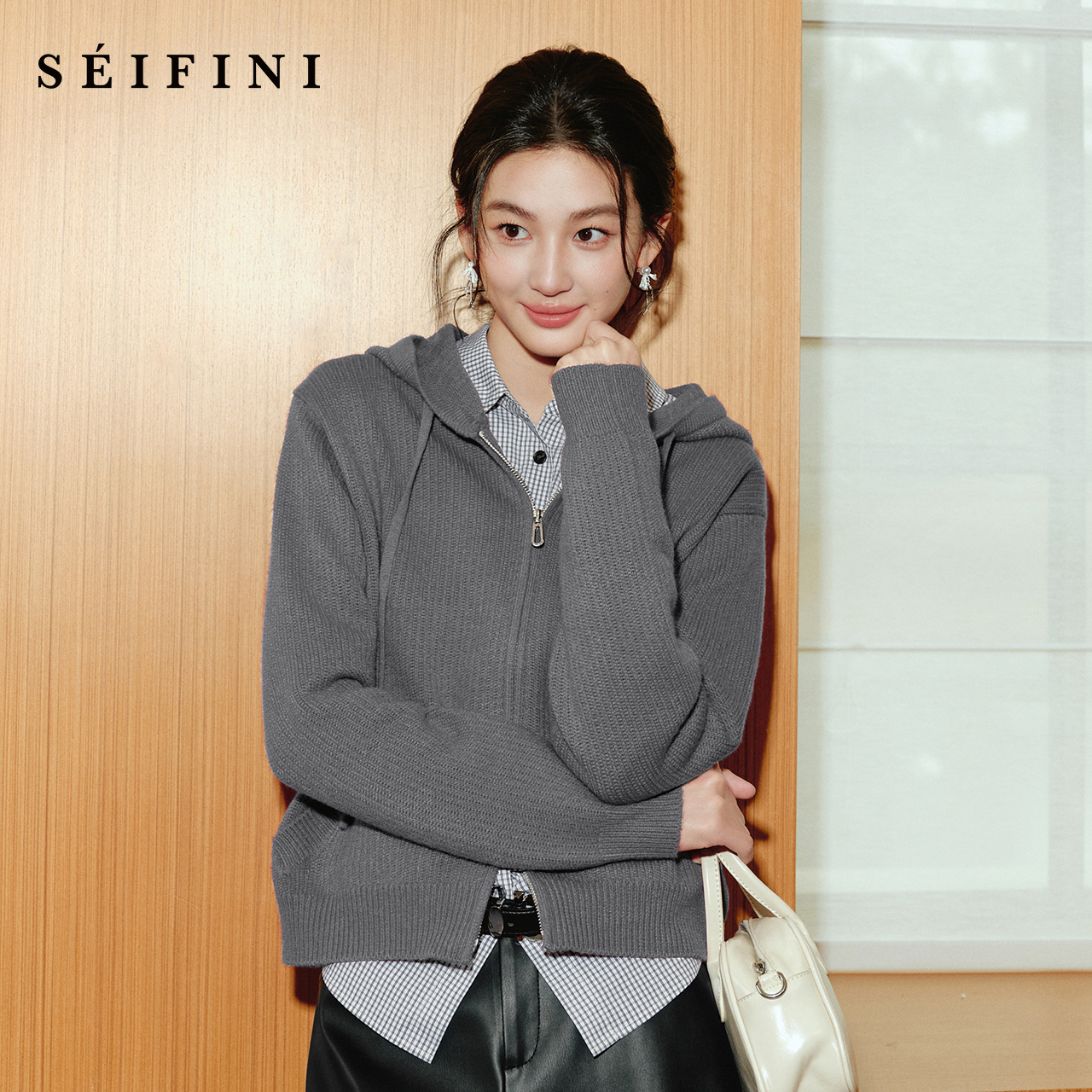 孟子义代言诗凡黎双拉链连帽针织衫2025秋冬新款韩系慵懒毛衣外套