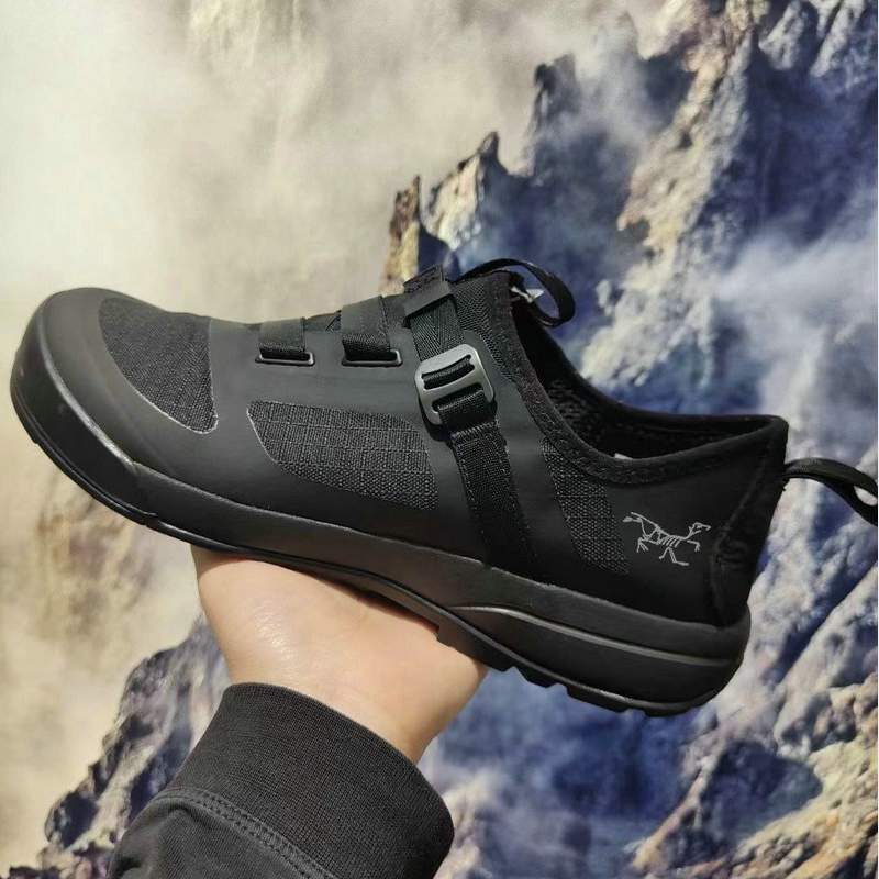 【5折专区】官 方 大 促 加拿大代购 户外鸟牌轻量宠物登山徒步鞋