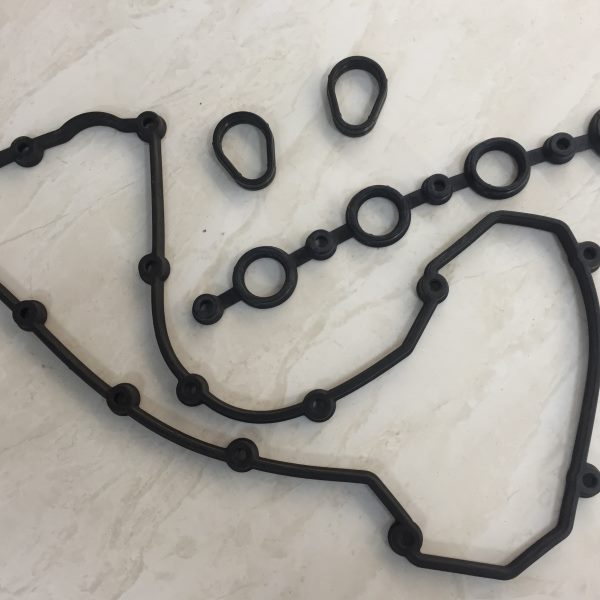 长安逸动气门室盖垫致尚XTcs35悦翔V5V7火花塞密封圈凸轮轴密封圈