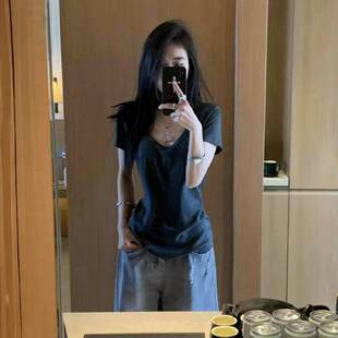 修身 覆古辣妹短款 显瘦上衣 T恤女夏美式 设计感小众正肩U领纯棉短袖