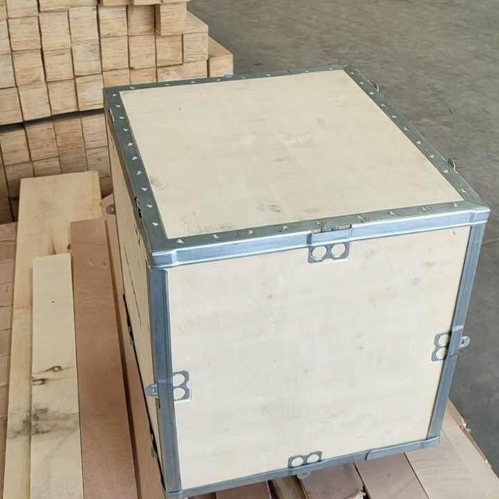 青岛黄岛工厂出售钢带箱钢边箱出口免熏蒸木箱来图可做