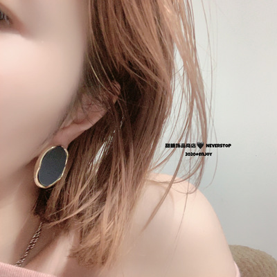纯银气质纯黑不规则线条感耳饰女