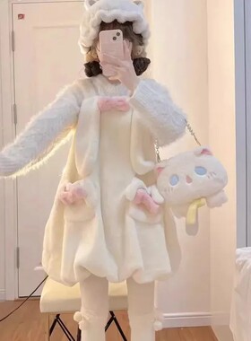 秋冬甜美毛绒花苞洛丽塔吊带裙女
