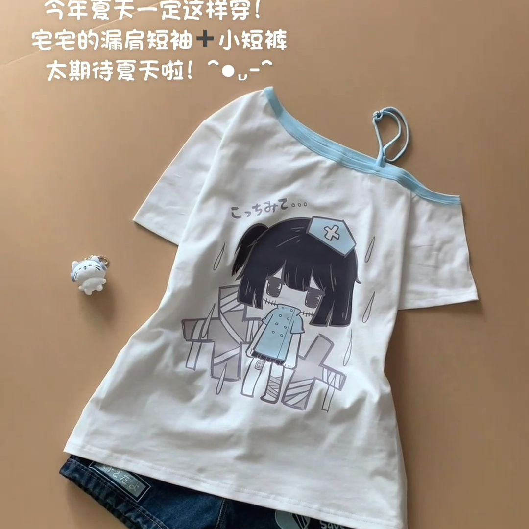 潮日系亚比文化穿搭漏肩斜肩短袖T恤女夏季休闲可爱卡通百搭上衣