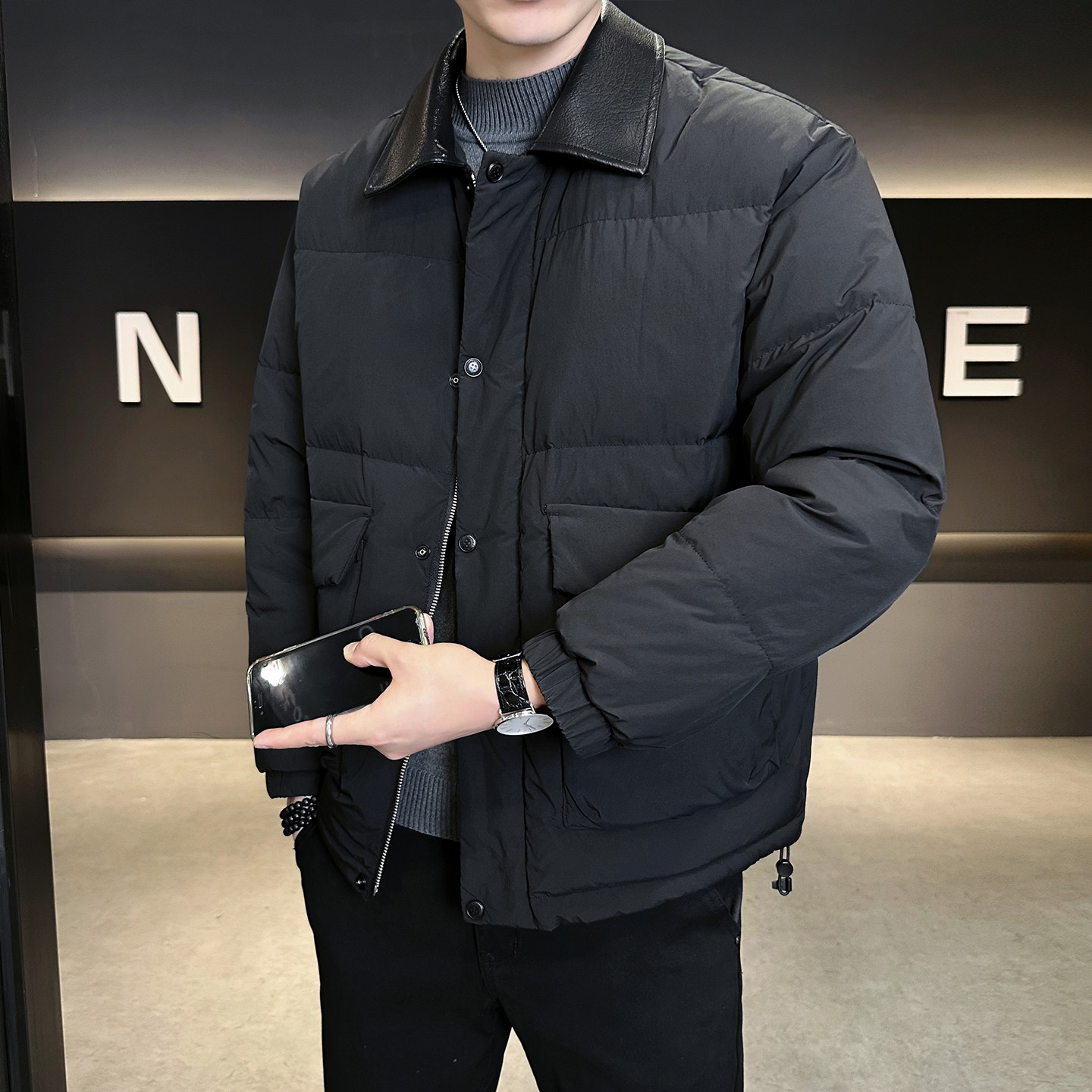 90绒轻薄羽绒服男冬季2025新款潮牌痞帅加厚保暖高级感羽绒男外套