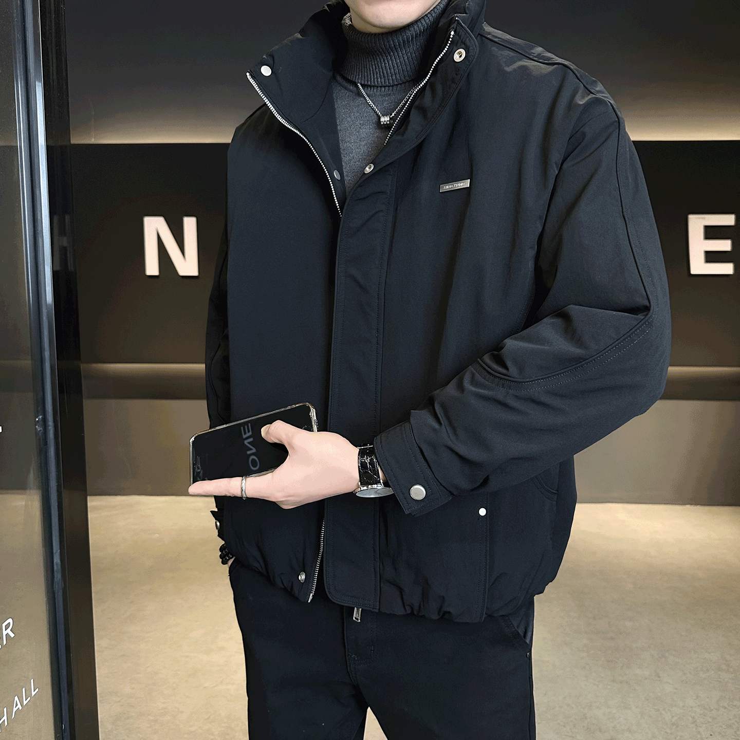 轻薄款立领羽绒服男士冬季2025爆款痞帅工装防寒服休闲保暖外套男