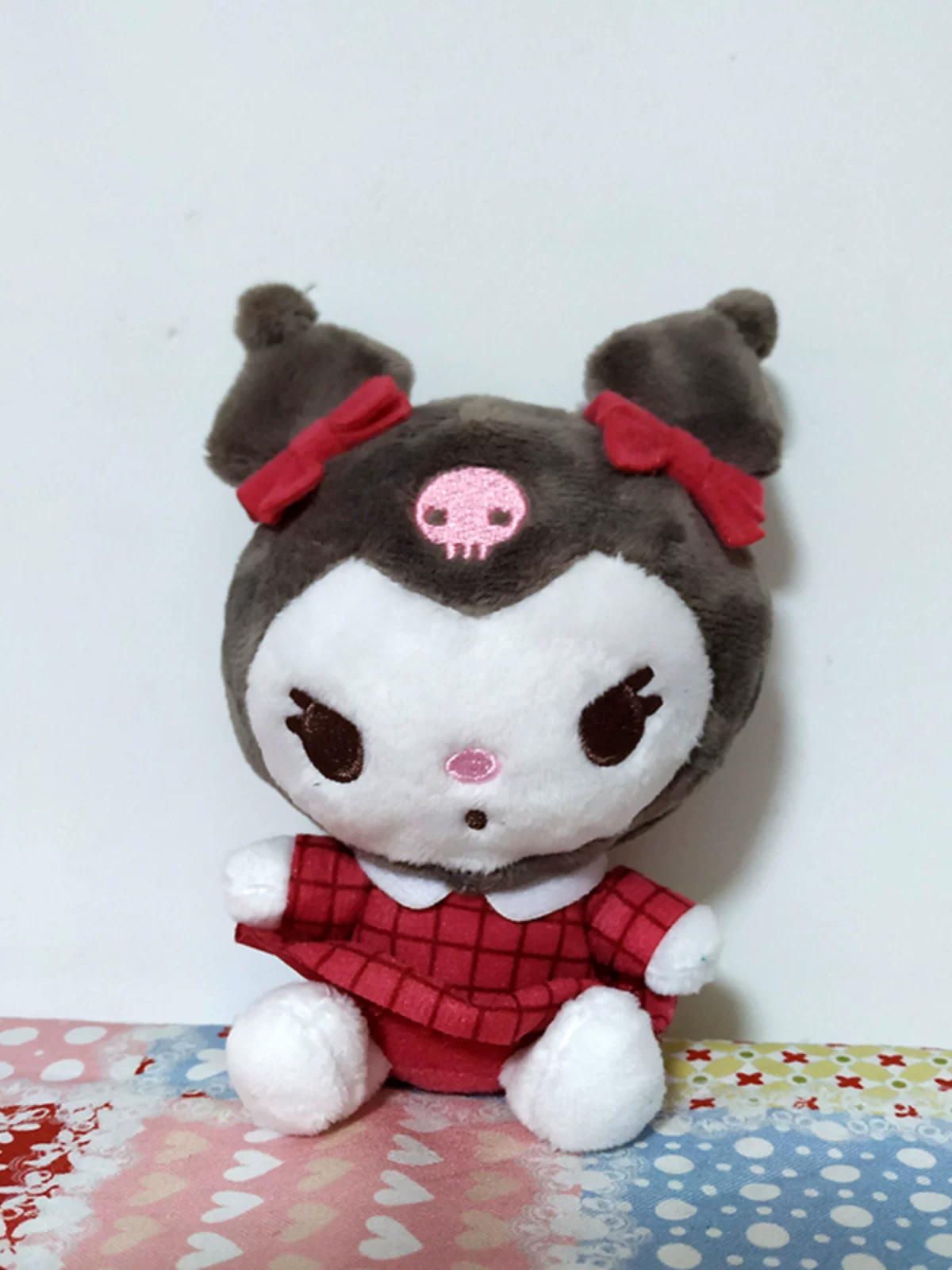 Японский единственный Kuromi Kuromi овечка пианино красная клетчатая юбка плюшевая кукла подвеска