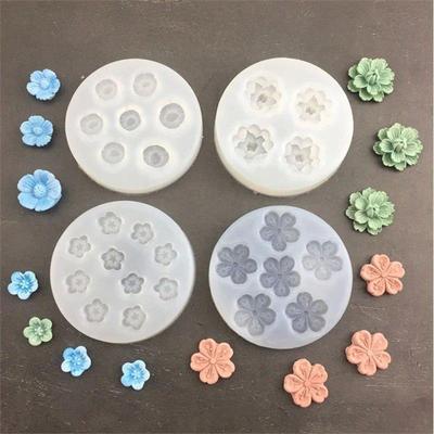 Mini Sakura Flower Shaped Silicone Mold Daisy Fondant Mousse