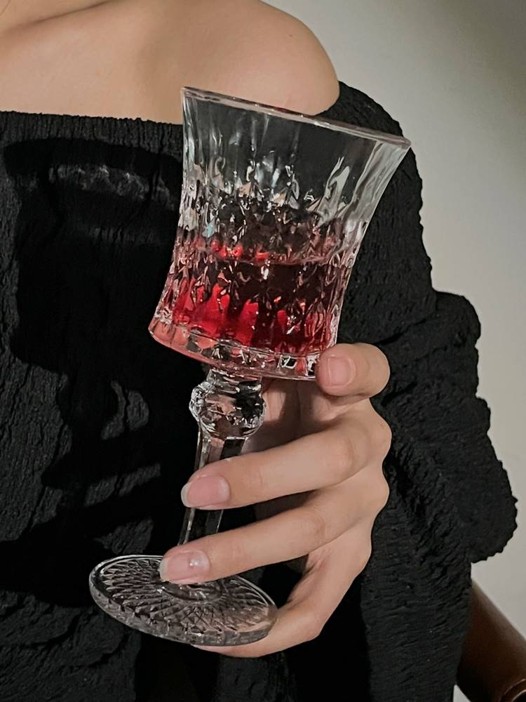 日本进口MUJIE浮雕高脚杯复古香槟杯高颜值家用女红酒杯玻璃水杯