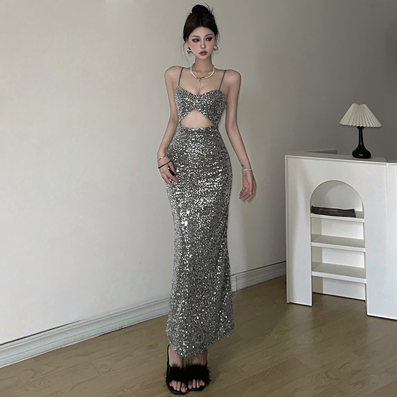 气质名媛风亮片镂空吊带连衣裙女