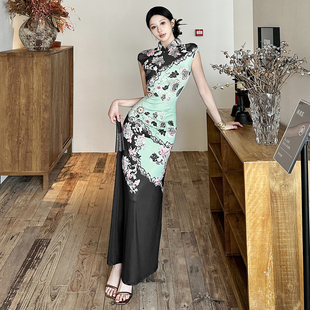 连衣裙收腰旗袍长裙 复古风蕾丝拼接印花半高领短袖 SylCue 新中式