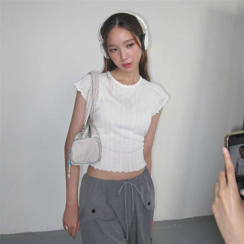 短袖t恤辣妹纯色女修身