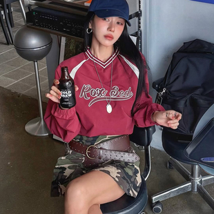 字母印花V领百搭长袖 辣妹风个性 t恤显瘦露脐休闲上衣 美式 SylCue