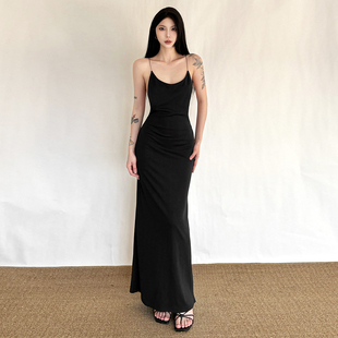 SylCue 吊带连衣裙百搭收腰长裙 性感女神辣妹风设计感大露背修身