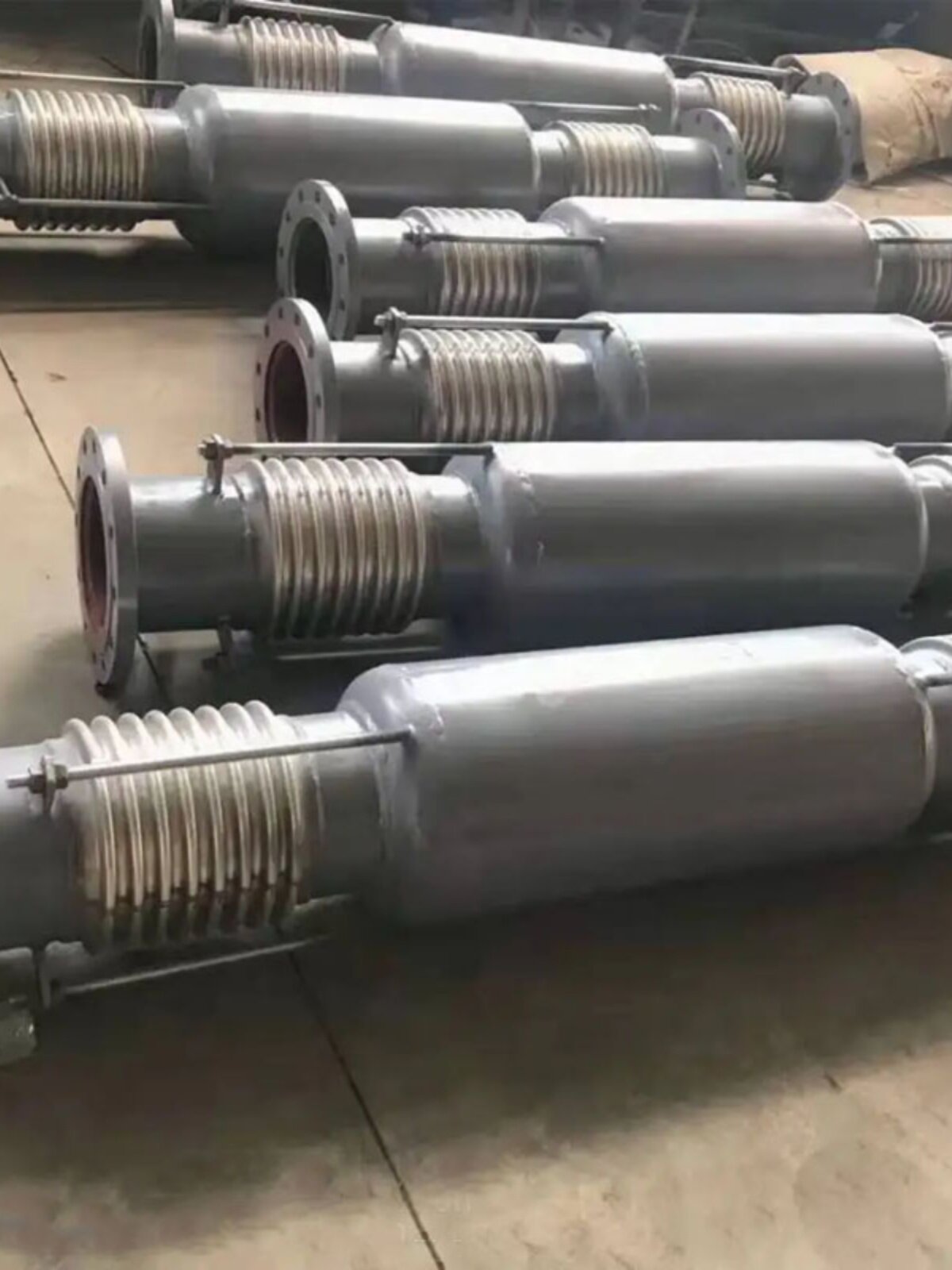 bzpp型旁通直管压力平衡补偿器内外压平衡式波纹膨胀节直埋高温