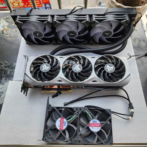 影驰RTX3090金属大师显卡改装一体式水冷风冷立体散热器没差降温