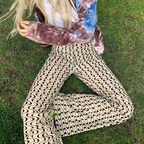 Printed Wavy High Waist Lounge Pants印花波浪纹高腰休闲直筒裤