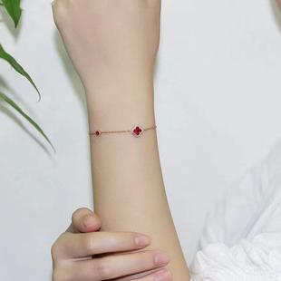 新款鸽血红锆石幸运四叶草手链镀18K玫瑰金女满钻手链轻奢高级感