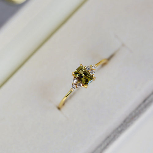 锆石橄榄绿戒指小清新