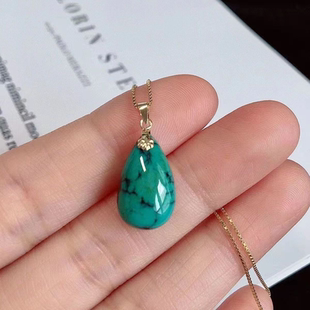 绿松石吊坠绿松水滴锁骨链镀18K金项链镜面感反光简约个性复古百