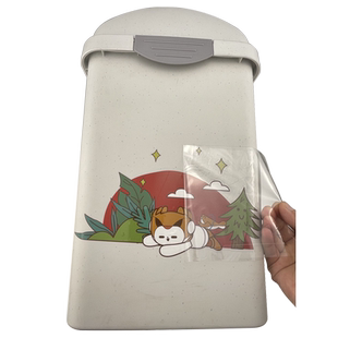 水晶标贴UV转印贴金属标签彩色logo贴标定制烫金贴纸定做镂空标贴撕膜留字分离感压贴