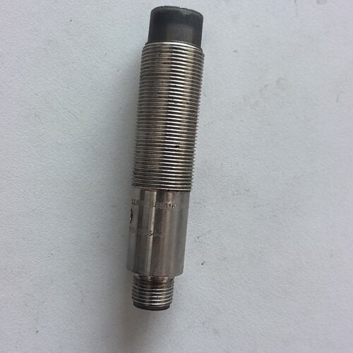 FF接近开关BES 516-123-SBES 516-123-S4-CBES 516-300-S135-S4-C