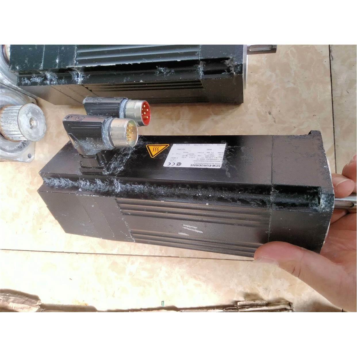 SEW伺服电机CMP63S/BP/KY/AK0H/SB1二手