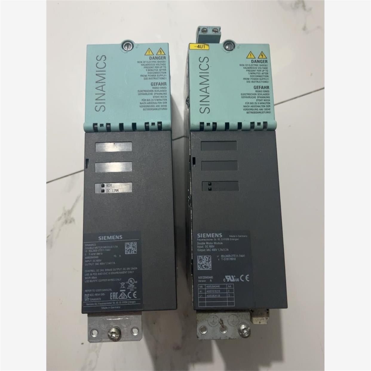 伺服驱动6SL3420-2TE11-7AA1二台，二手