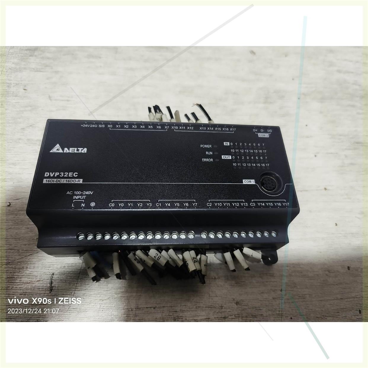 台达DVP32RC00R3 拆机件，功能正常，图片实物拍摄成
